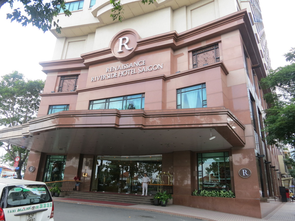 renaissance riverside hotel saigon photos